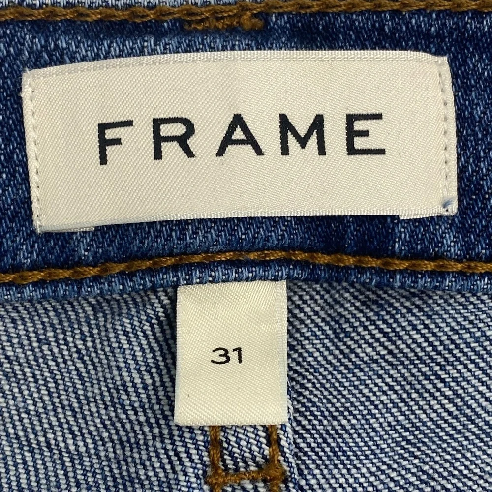 FRAME  MEN Modern Straight Jeans in Freetown Wash Size 31***